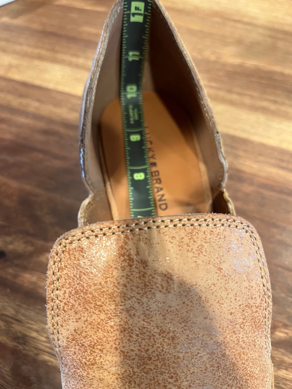 Lucky cut out leather shoes size 10 - Picture 9 of 10